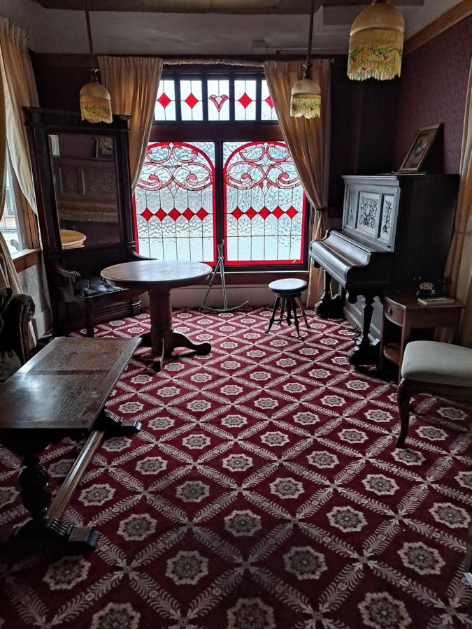 Van Gilder Hotel Сьюард Экстерьер фото